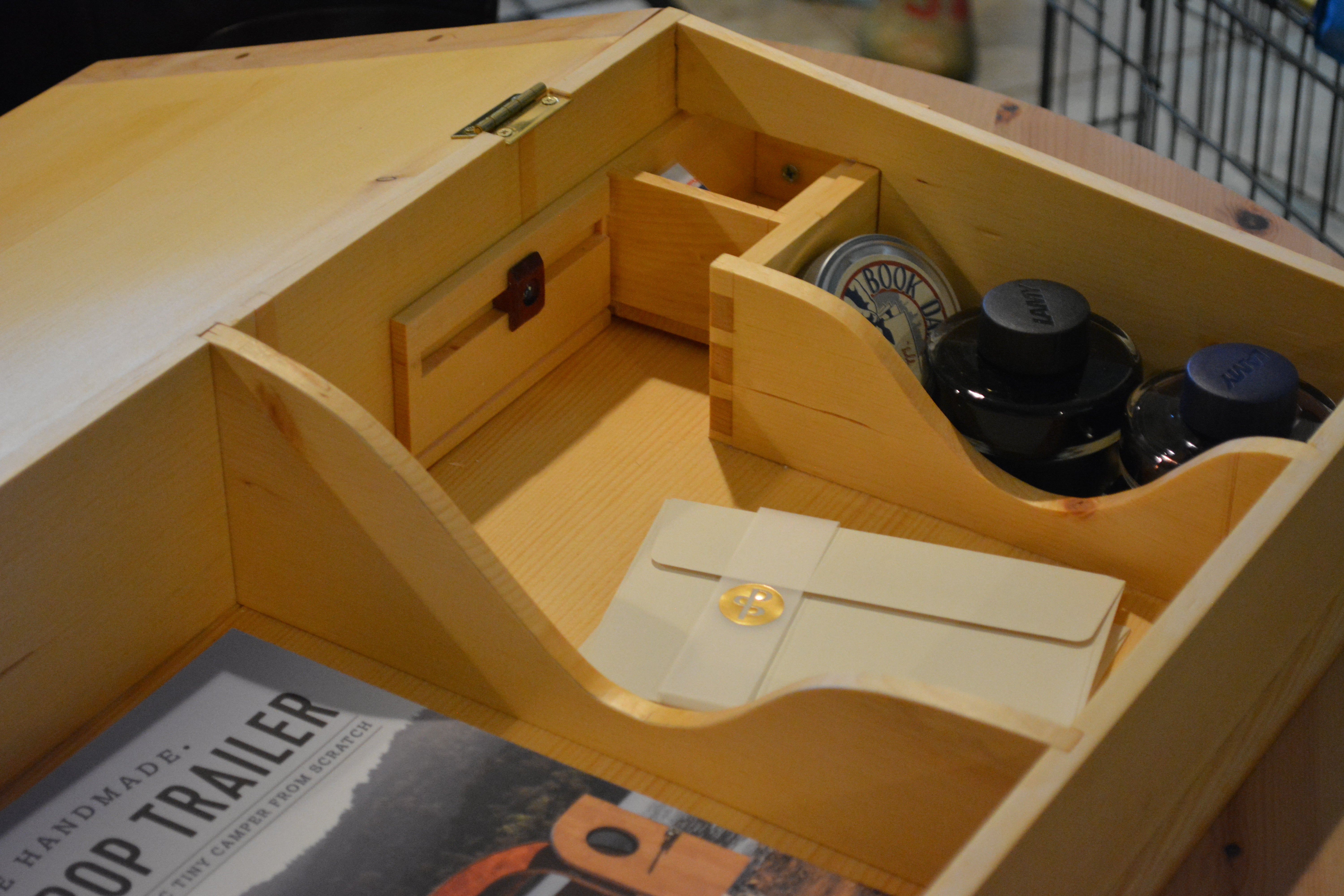 Shaker Style Lapdesks